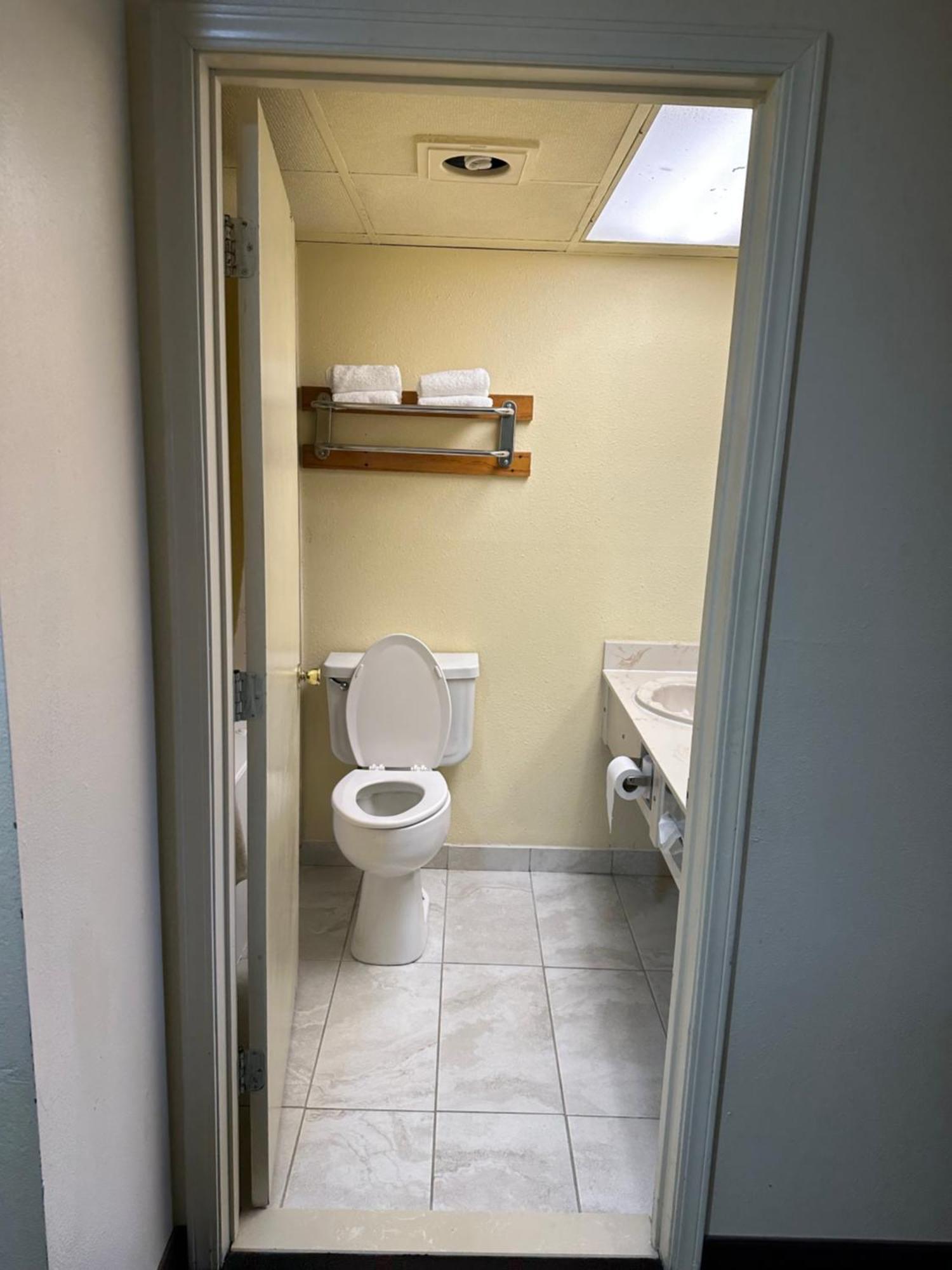 Executive Inn & Suites Prescott ภายนอก รูปภาพ