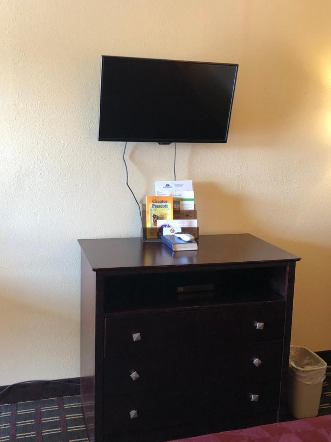 Executive Inn & Suites Prescott ภายนอก รูปภาพ